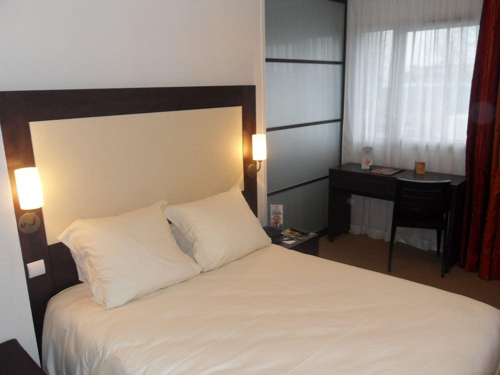 Park&Suites Elegance Nantes Atlantis Saint-Herblain Exterior foto