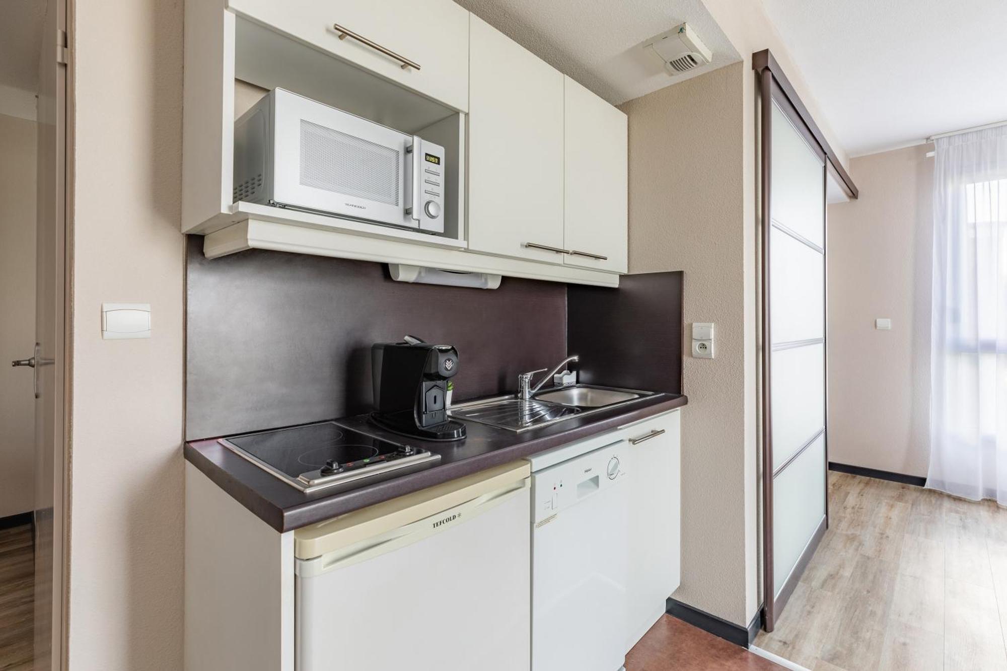 Park&Suites Elegance Nantes Atlantis Saint-Herblain Exterior foto