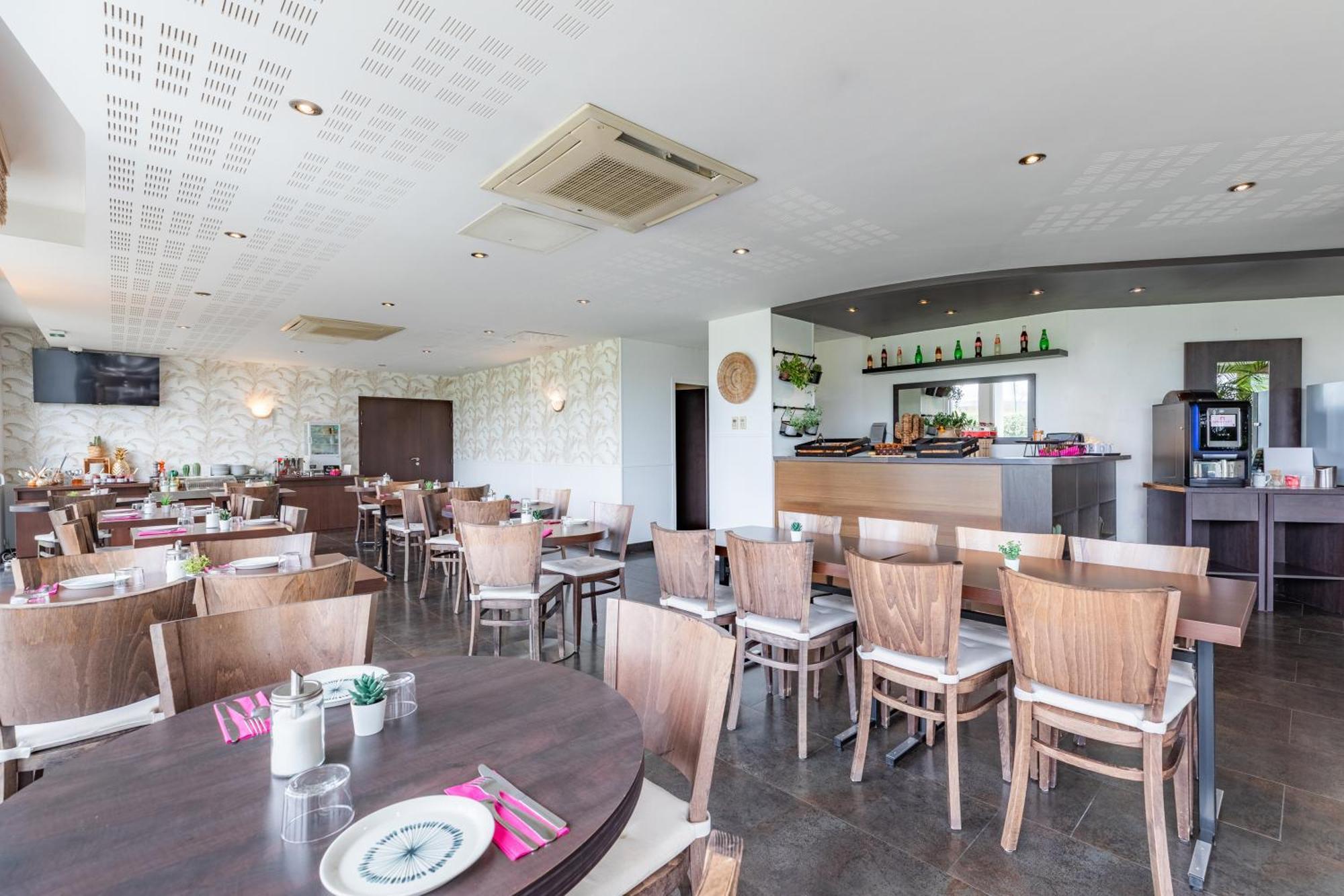 Park&Suites Elegance Nantes Atlantis Saint-Herblain Exterior foto