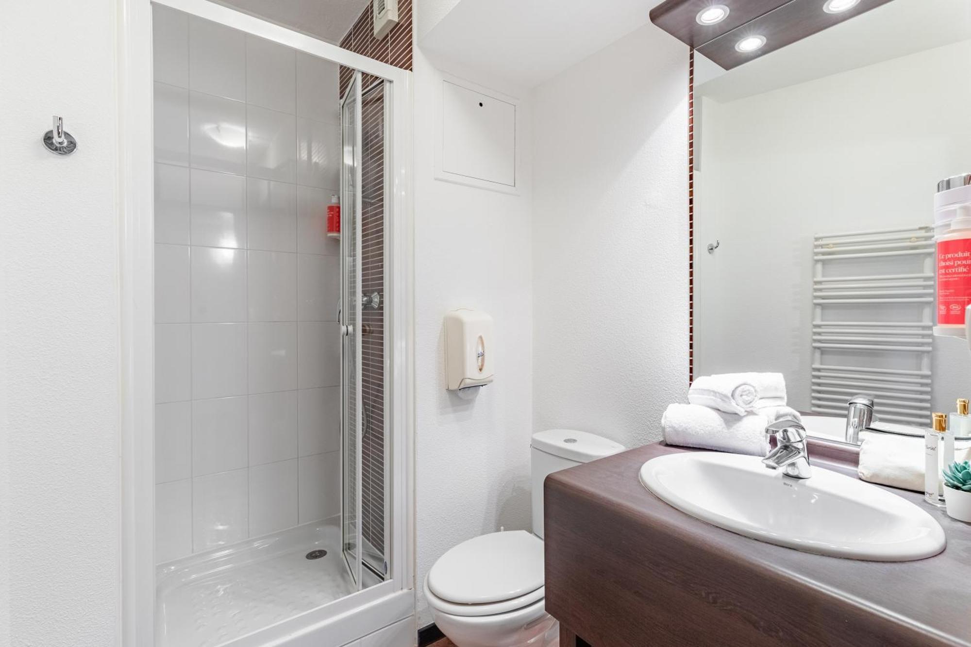 Park&Suites Elegance Nantes Atlantis Saint-Herblain Exterior foto