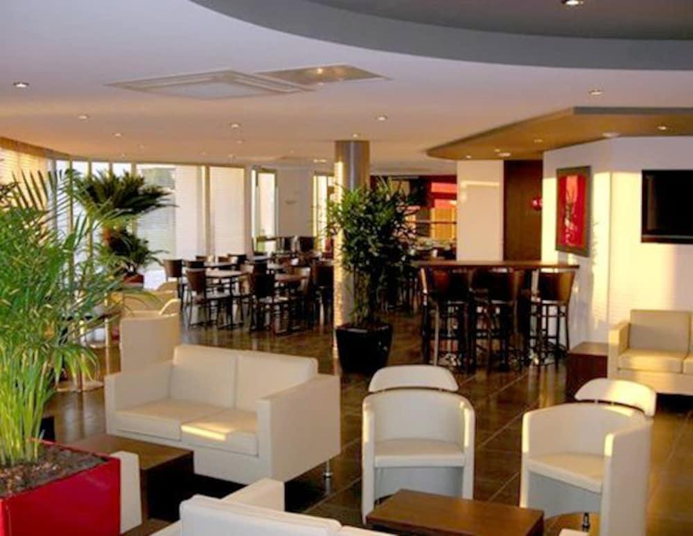 Park&Suites Elegance Nantes Atlantis Saint-Herblain Exterior foto